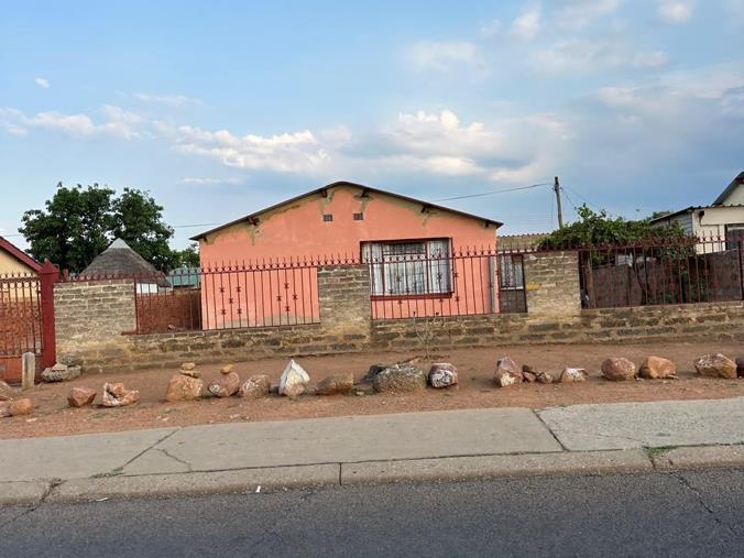 Bedroom House For Sale In Tembisa Central