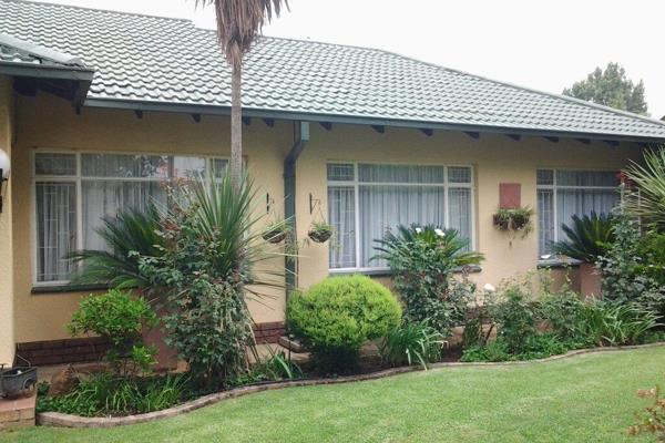 Pick of the week, well respected area in Vaalpark, beautiful need house! Spacious family home,  with everything you need. Call now to ...