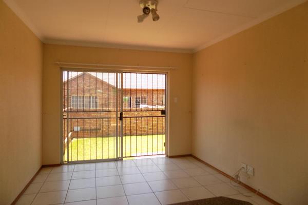 Modern, compact and stylish ground floor Kyalami Hills apartment.

Located in a ...