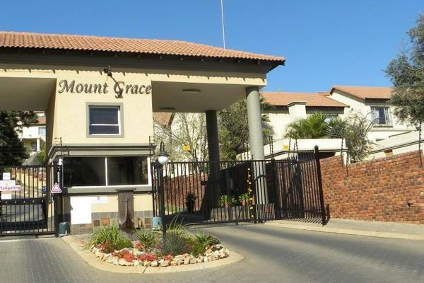 Mount Grace is known for its class and good security. Mount Grace is close to Afrikaans ...