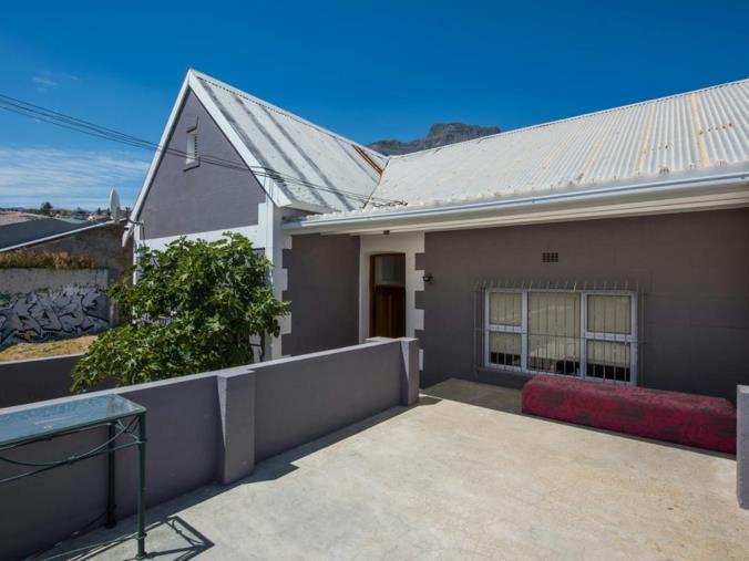 6 Bedroom House For Sale In Walmer Estate