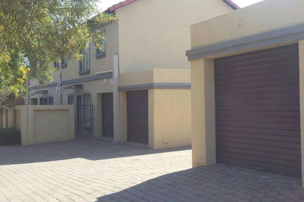 This house is located in a Complex and it has 2 Spacious bedrooms, a full Bathroom bathroom and guest toilet, a spacious Living Area ...