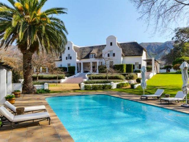 10 absolutely gorgeous Cape Town houses from a bygone era - Market News ...