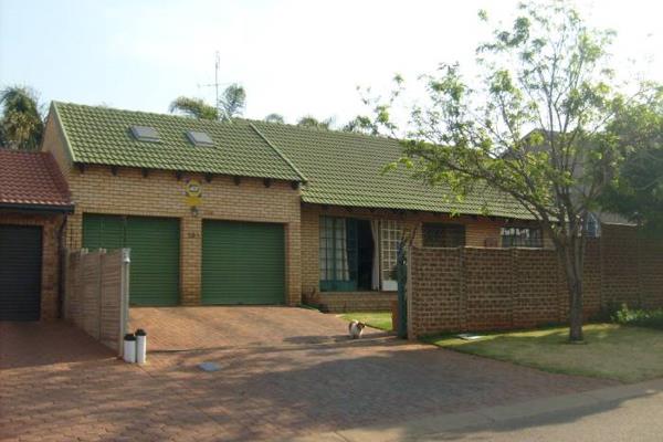 Come see this spacious duet in the heart of Highveld!!  This neat 2-bedroom duet is ...