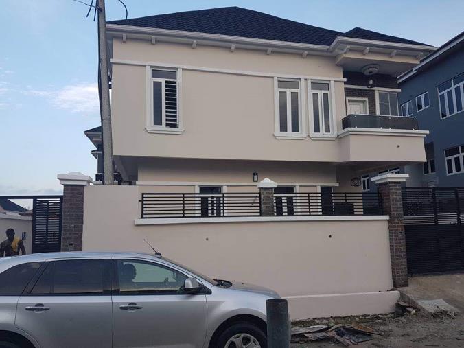 5 Bedroom House for Sale in Lekki