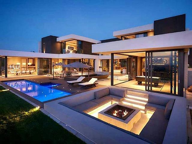 6-multimillion-rand-midrand-mansions-fit-for-royalty-market-news-news