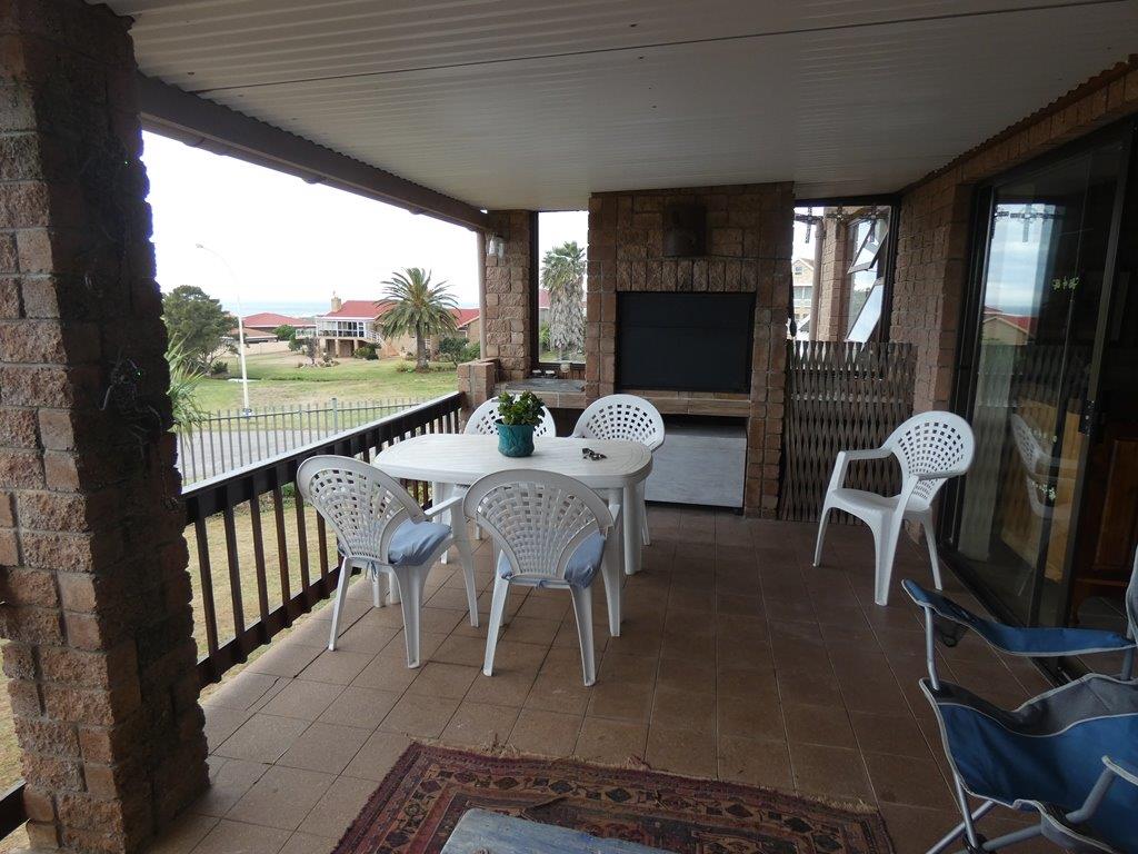 Property and houses to rent in Jeffreys Bay Jeffreys Bay Property