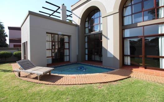 3 Bedroom House to rent in Silver Lakes Golf Estate