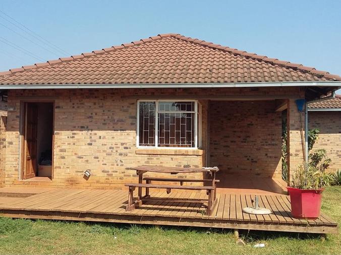 2 Bedroom House for sale in Sabie