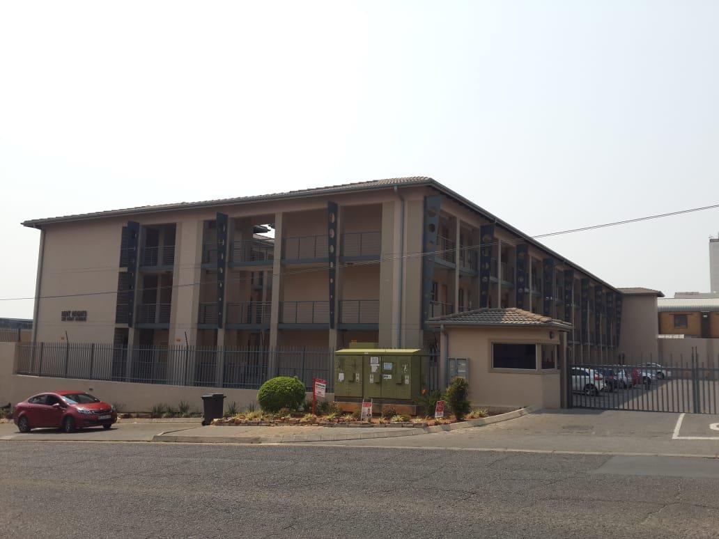 Ferndale, Randburg Property Property and houses to rent in Ferndale