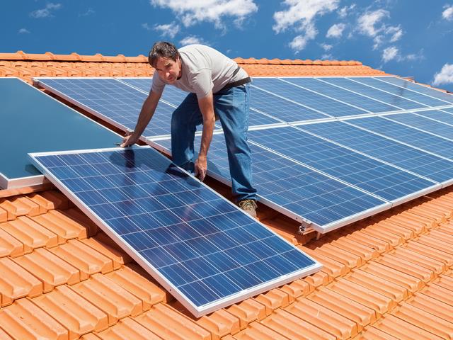 Should You Invest In A Solar Power System Going Green