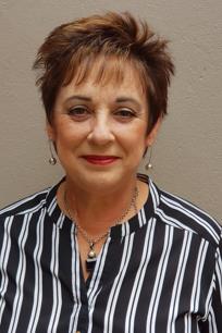 Agent profile for Retha Henning