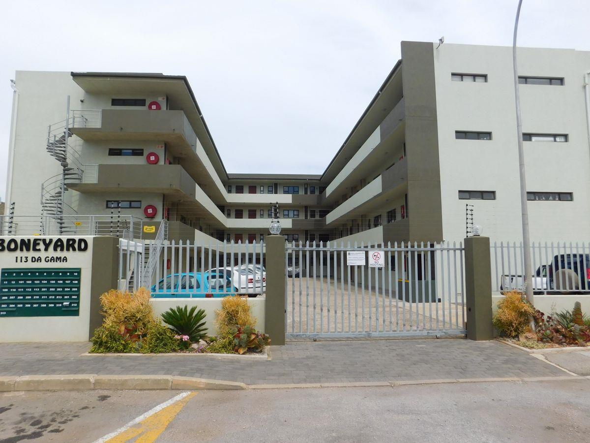 Apartments / flats to rent in Jeffreys Bay Jeffreys Bay Property