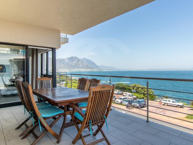 2 Bedroom Apartment / Flat to Rent in Hermanus Central
