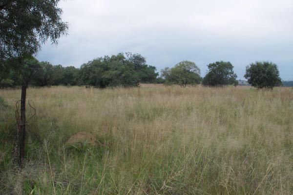 3.89 hectares of land near to the top of Bodley road. With Bodley zoned for tar in the ...