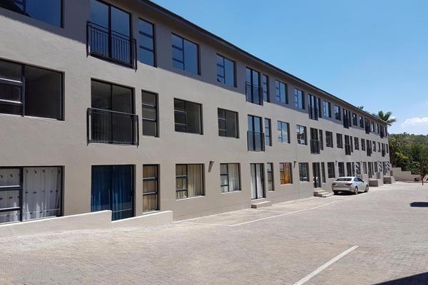 This modern lock up and go apartment is situated in Mooifontein, Burgersfort. ...