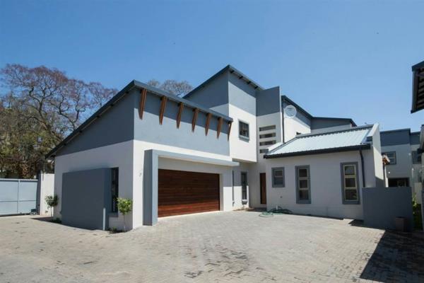 This modern &amp; recently constructed complex is situated in the heart of Brooklyn close to all major shopping centres, amenities and ...