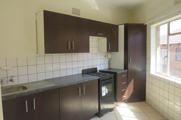 Offering 1 fully tiled bedroom  with built in cupboards 
Spacious Kitchen with Built in ...