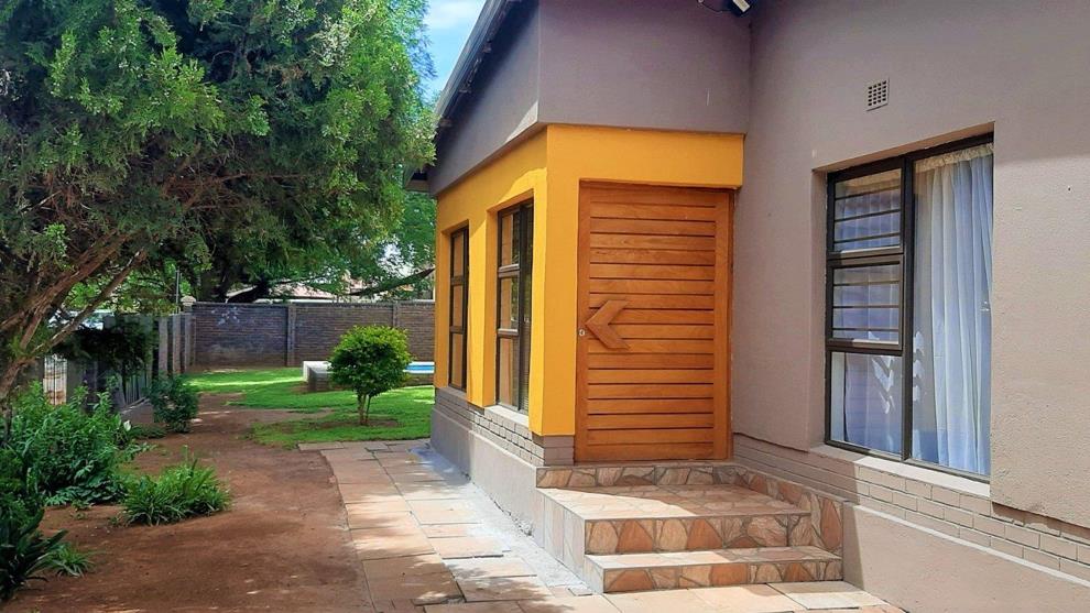 4 Bedroom House For Sale In Kuruman 3 Cunningham Street