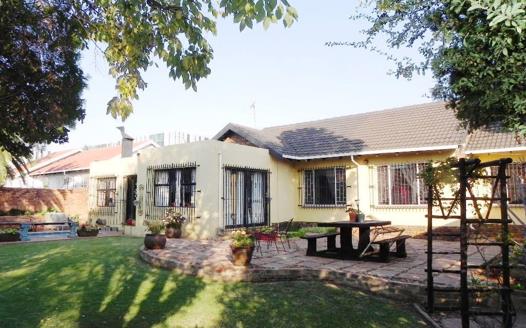 7 Bedroom House to rent in Doringkloof