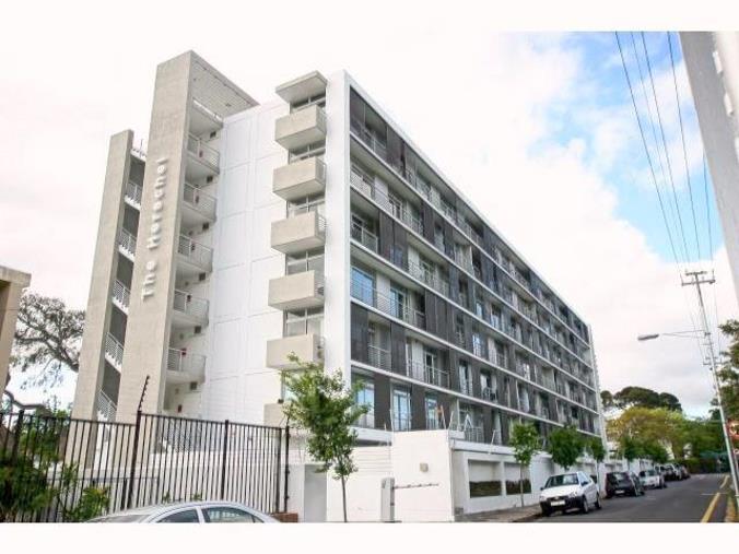 2 Bedroom Apartment Flat To Rent In Claremont Upper