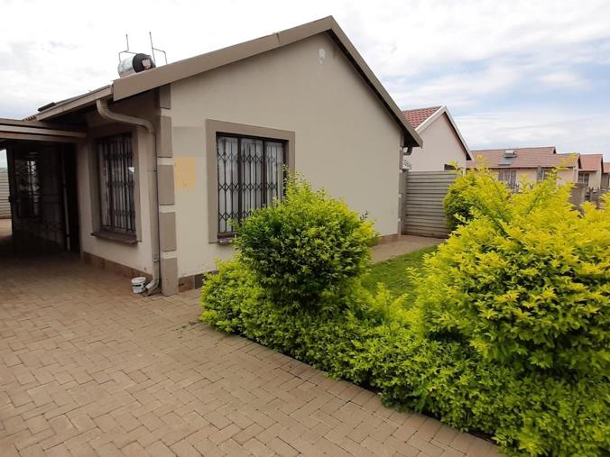 2 Bedroom House For Sale In Boitekong
