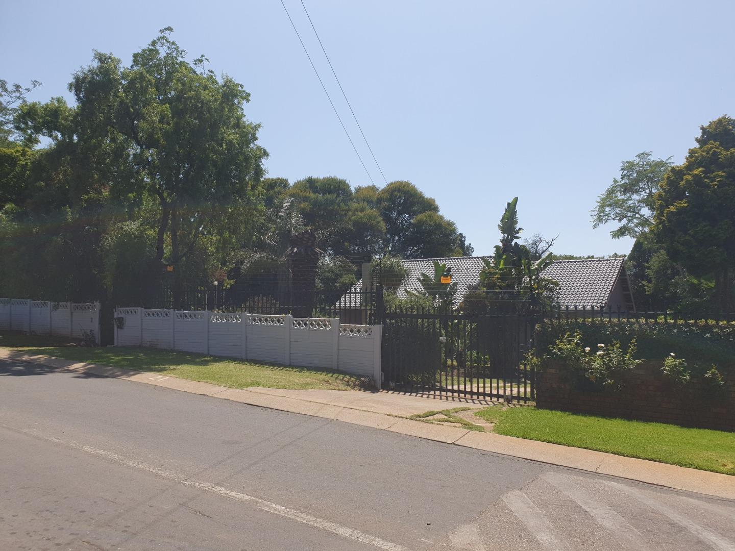 1 Bedroom Apartment / flat to rent in Menlo Park 21 23rd Street P24