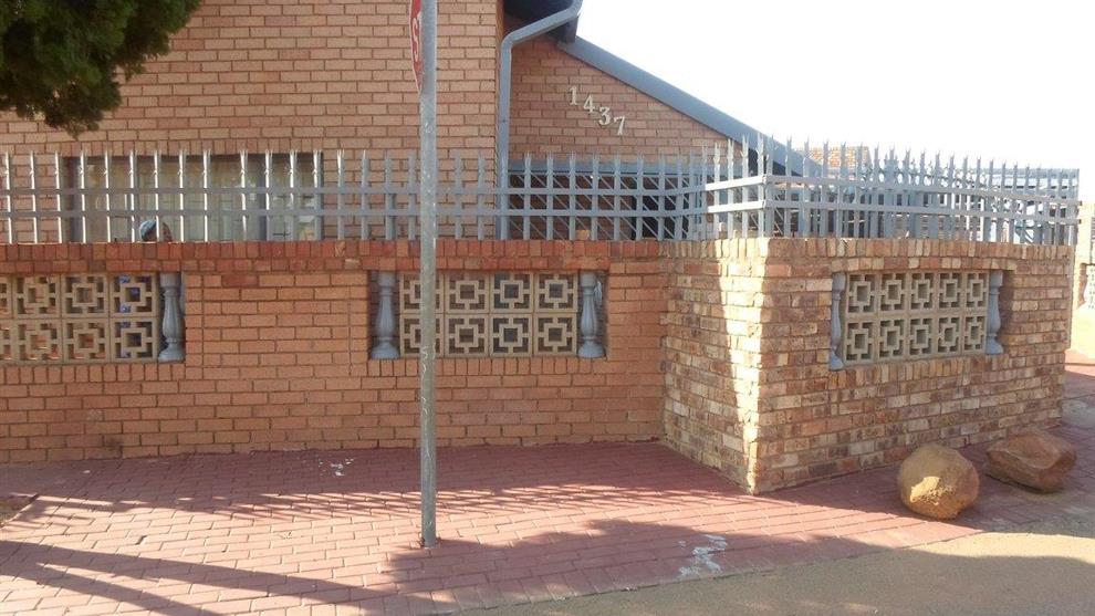 3 Bedroom House For Sale In Soshanguve K Block K Soshanguve