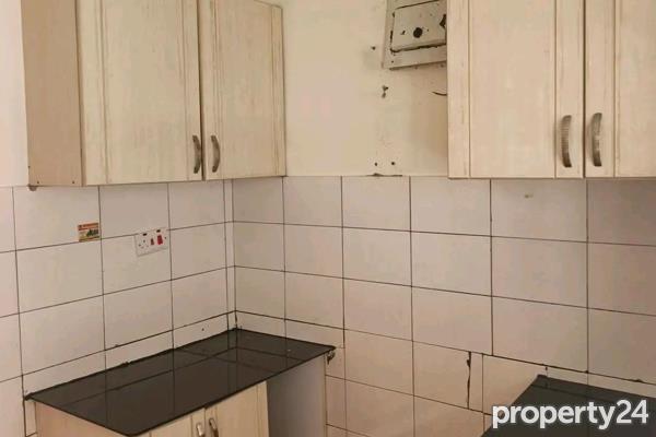 2 Bedroom Apartment / Flat
