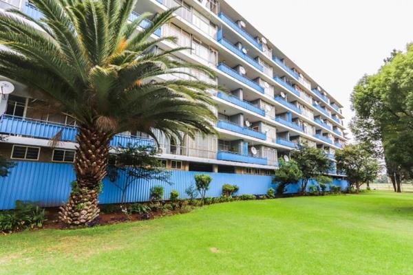 Selling from R374 500!! 

1,2,3 Bedrooms flat plus garages - and a wonderful communal garden with strong borehole &amp; entertainment ...