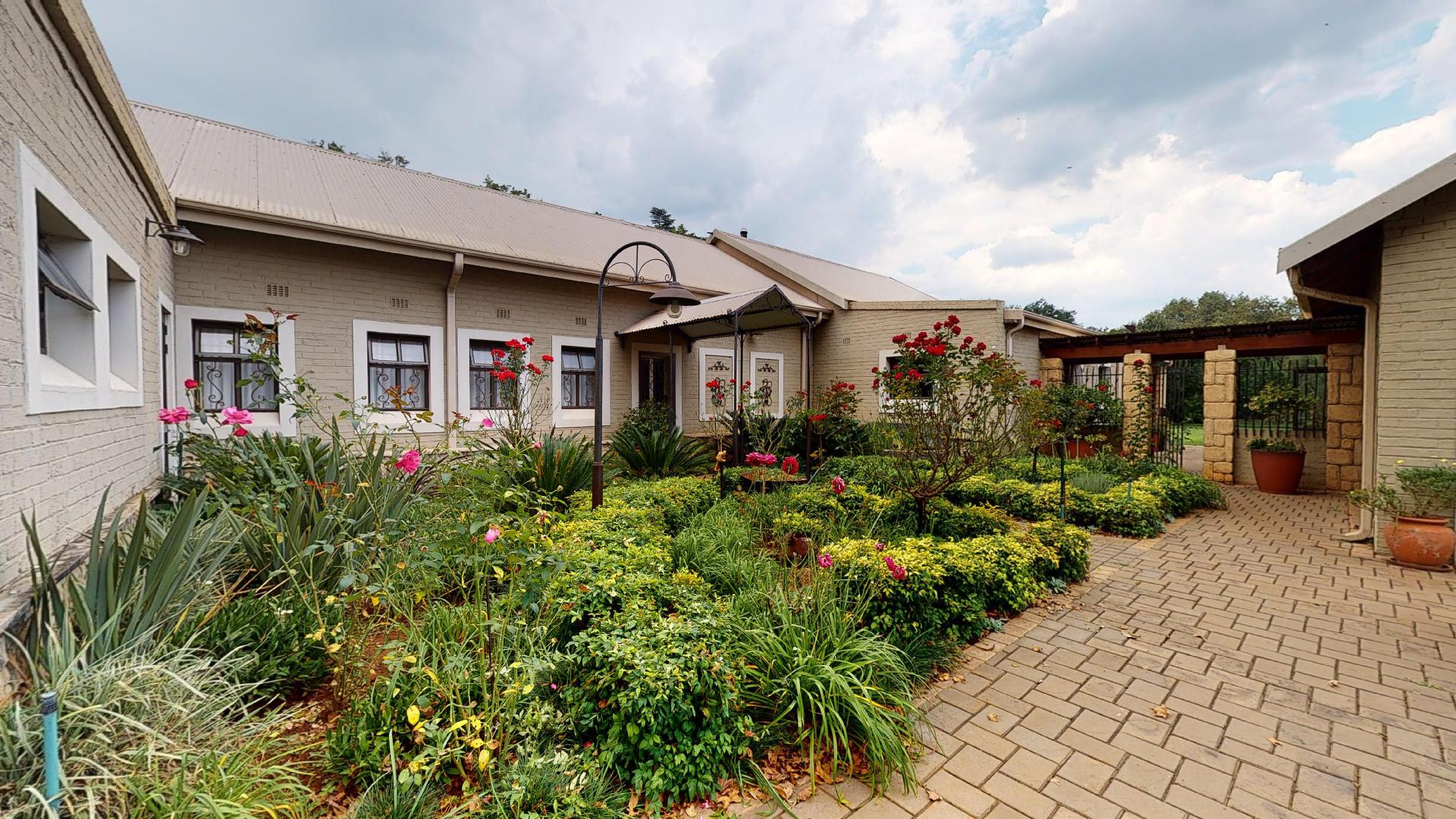 3 Bedroom House for sale in Henley On Klip P24108570064