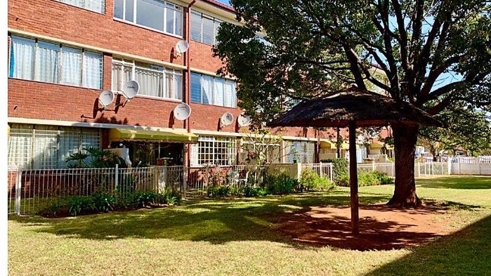 2 Bedroom Apartment Flat For Sale In Mayville