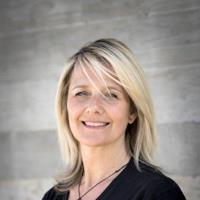 Agent profile for Sarah Will