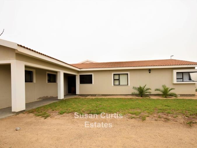 3 Bedroom House for Sale in Ocean View