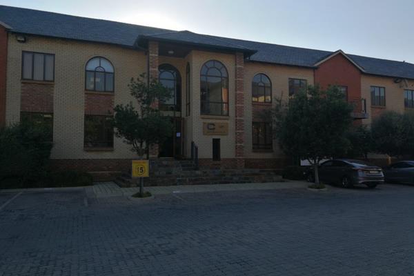 This office suite of 254m2 is located in an attractive building in Wild Fig Office Park ...