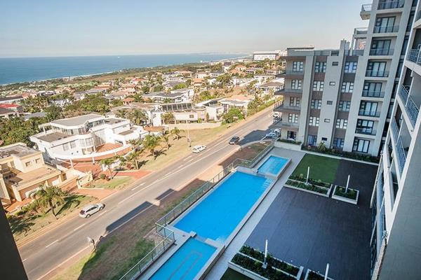 A stunning 2 bedroom 2 bathroom apartment for rent on Umhlanga Ridge.  180degree sea views to take your breath away.
Large covered ...