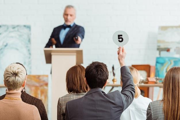 Can the seller or auctioneer bid at an auction? - Auctions, News