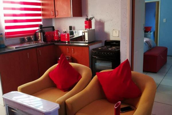 Beautiful cosy apartment on the 1st floor. The unit carries offers an open plan ...