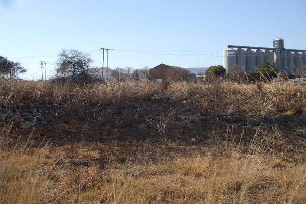 Light Industrial Stand For Sale

This stand is situated in the industrial area Townlands of Lydenburg.  It is a must view.  At the back ...