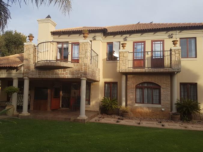 3 Bedroom House for sale in Lichtenburg