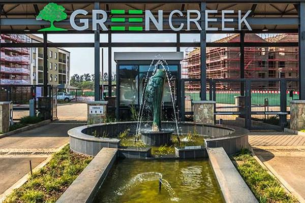 This is a 3bed/2bath fully furnished apartment on the 1st floor available for immediate rental in the GreenCreek Riverwalk Estate on ...