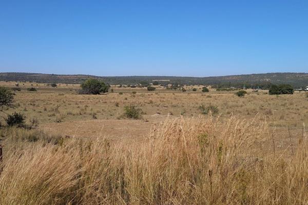 150 Hectare farm with 4 hectare under irrigation out of Roodeplaat water scheme
This property is ideal for the small stock farmer. ...