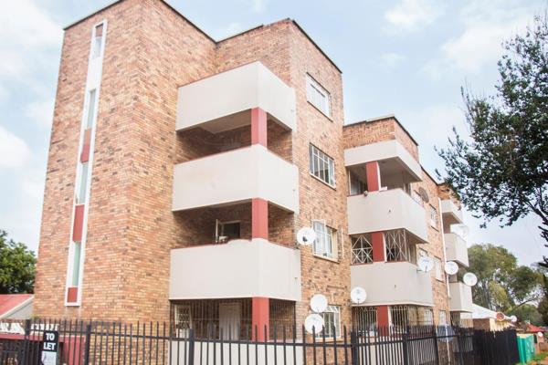 First months rent free!!
*Limited Offer 


Darling Court is a well located building ...