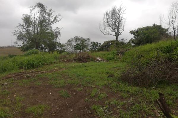 1152sqm of vacant land situated in Umzinto. This property can be developed or you can build your ideal family or retirement home. Good ...