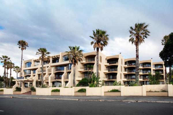 Bedroom Apartment flat to rent in Quigney George Walker - Main Image