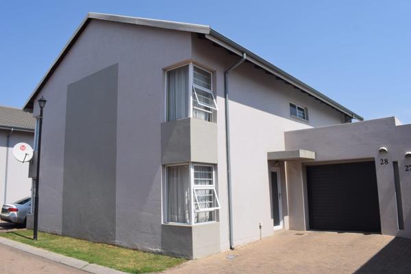 Stand size: Communal grounds Duplex size: 161 m&#178;

This beautiful modern duplex property is situated in Witbank, in the suburb of ...