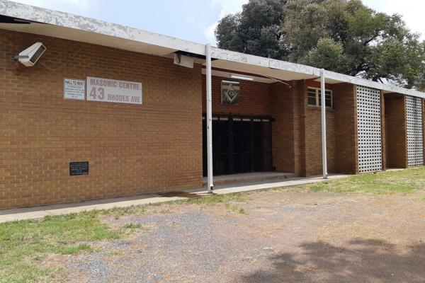 The excellent property next to Midvaal hospital. Ideal for consulting rooms, training centre or clinic. 4 Spacious halls + kitchen and ...