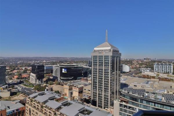 Supreme Living At its Best!!!!

Located in the heart of Sandton, a short walk from the popular Nelson Mandela Square, Sandton City ...