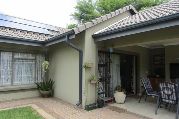 DIE OOG  Retirement Village in Limpopo near Naboomspruit.   This property is ideally located with a lovely open view from the patio ...