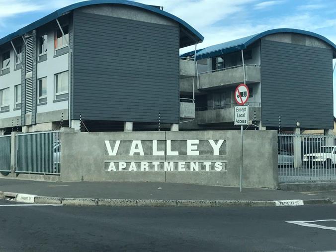 2 Bedroom Apartment / Flat to Rent in Parow Valley